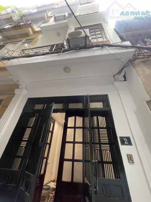 BÁN NHÀ ĐẸP CẦU GIẤY – NGÕ NÔNG 30M RA Ô TÔ – 48M - NHỈNH 9 TỶ - 5 TẦNG - NHIỀU PHÒNG
