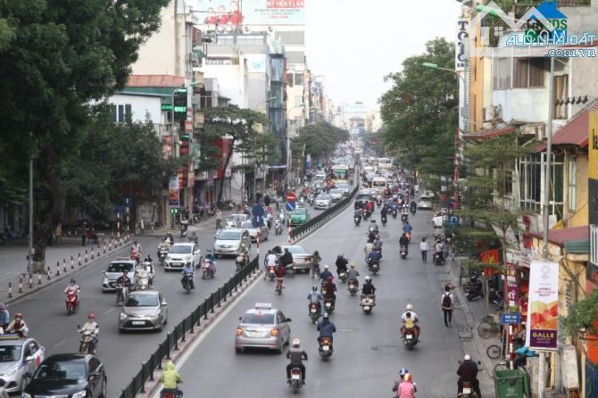 TẬP THỂ PHỐ NGUYỄN LƯƠNG BẰNG 30M - Ô TÔ ĐỖ CHÂN CẦU THANG