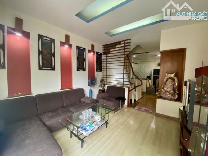 BÁN NHÀ ĐẠI MỖ-NAM TỪ LIÊM-GẦN AONE HĐ-DÂN XÂY-OTO ĐỖ CỬA-AN NINH TỐT-GIÁ RẺ