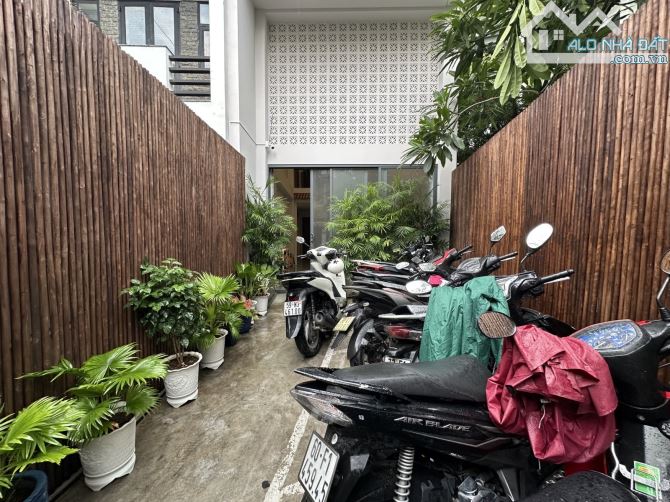 Bán CHDV 5 Tầng Lê Quang Định, Bình Thạnh, Thang Máy, 116m2, chỉ 22.5 tỷ