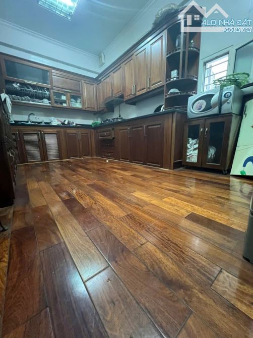 Vị trí cực hiếm, LÔ GÓC DUY NHẤT, 7 tầng, thang máy 79m2 mặt tiền đá bóng, kinh doanh đỉnh - 10