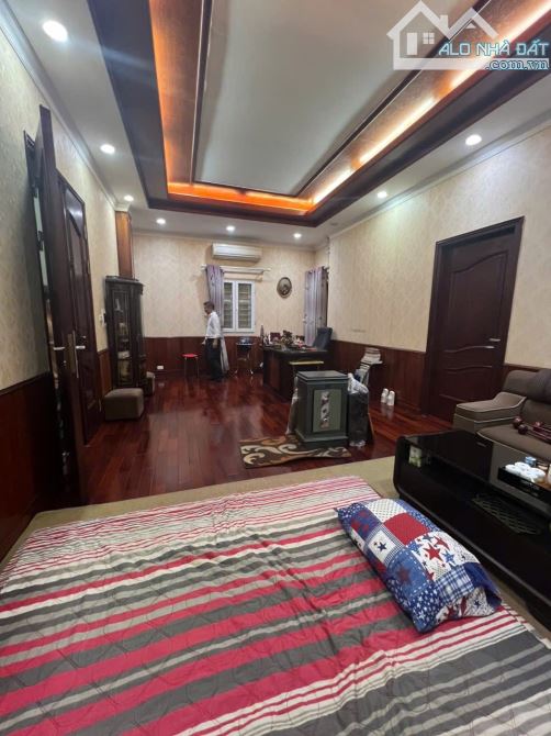 Vị trí cực hiếm, LÔ GÓC DUY NHẤT, 7 tầng, thang máy 79m2 mặt tiền đá bóng, kinh doanh đỉnh - 11