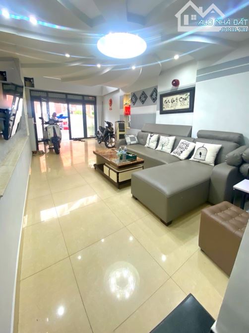 QUẬN 3 - NHÀ ĐẸP - HXH - LÊ VĂN SỸ - 6 TẦNG, 4.2x12M, CHỈ 14.9 TỶ, Đẳng Cấp Sống Trung Tâm - 1