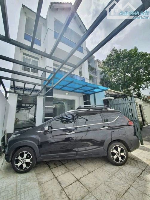 BIỆT THỰ SANG TRỌNG NGAY TRUNG TÂM TTH09 - Q12 - 6x28 - 4 TẦNG - HXT 6PN MASTER - CHỈ 8 Tỷ - 1