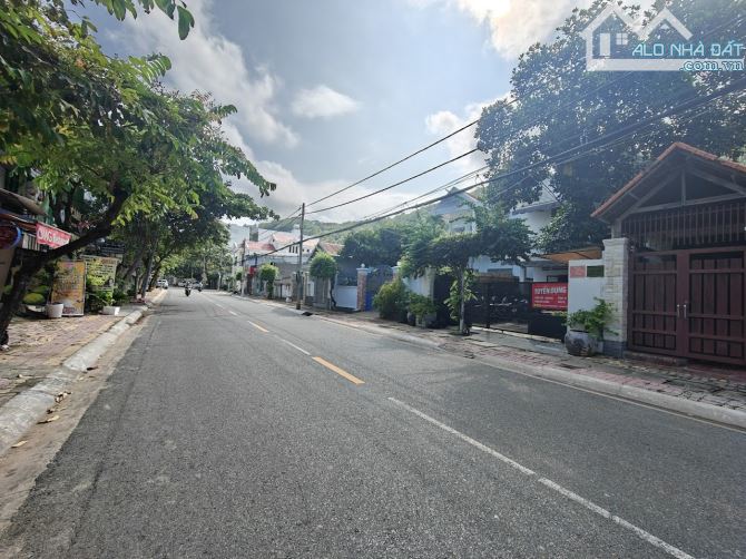 BÁN ĐẤT MẶT TIỀN PHAN CHU TRINH_NGANG 7M_GẦN BIỂN_THÍCH HỢP KINH DOANH DU LỊCH_24 TỶ - 1