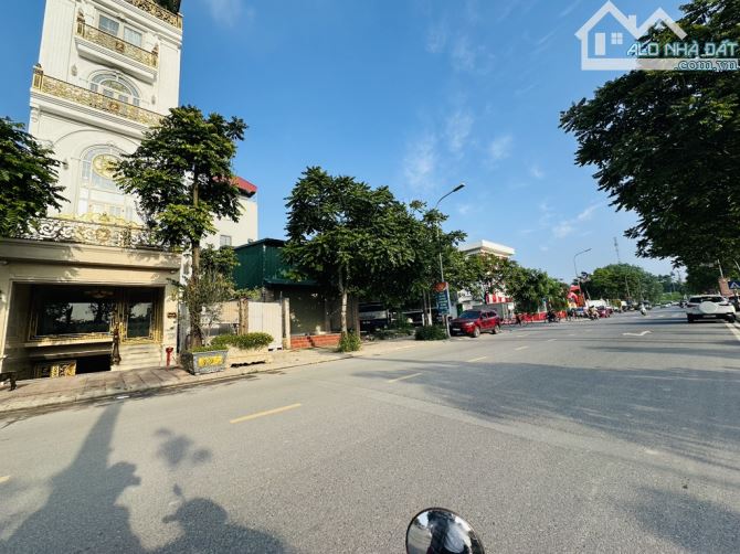 MẶT PHỐ TRẦN ĐĂNG KHOA 59 tỷ 118m VỈA HÈ RỘNG,KINH DOANH ĐỈNH,LONG BIÊN HÀ NỘI - 1