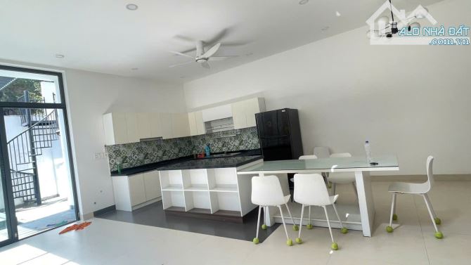Bán biệt thự 3 tầng view sông Tắc khu tđc Thủy Tú - 1