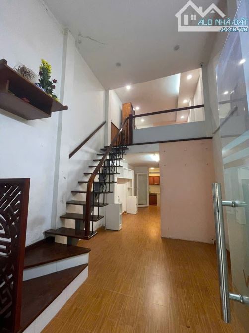 Bán gấp! Trần Phú, Hà Đông DT 35m2, MT 3.3m, ô tô tránh, kinh doanh, nhỉnh 10 tỷ - 1