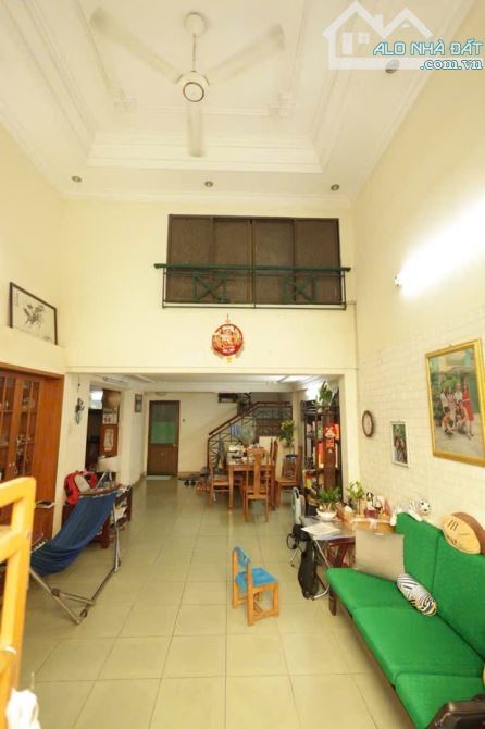 VIP Trương Định - Phường 6 - Q3 - Kề Q1 - Nhà 5T - DT 70m2(MT 4m) - 1