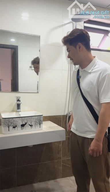Bán nhà MP Tả Thanh Oai 40m², 6T thang máy, lô góc, ô tô vào nhà, KD đỉnh, 6,85 tỷ,0 - 1