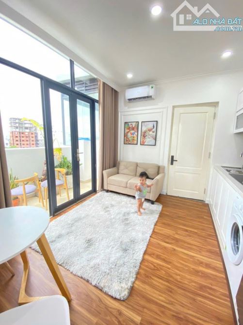Bán CHDV phường Thảo Điền, Quận 2 DT 8 x 22m 5 TẦNG ST+TM. HĐT 200tr/ tháng. Giá 43,9 tỷ - 1