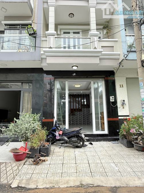 Nhà Khu Tên Lửa 4x16 , 3 Tấm Rưỡi, 4 Phòng Ngủ chỉ 9.3 tỷ - 1
