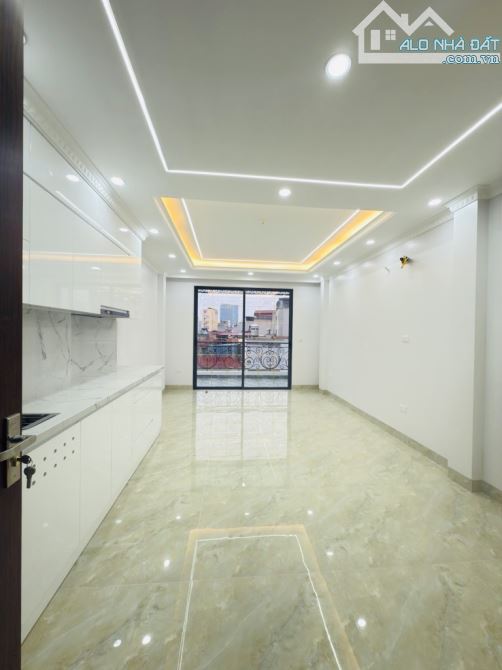 CỰC ĐẸP - CẦU GIẤY 43M2 x 6T THANG MÁY - NHÀ ĐẸP - GIÁ 11.7 TỶ. - 1