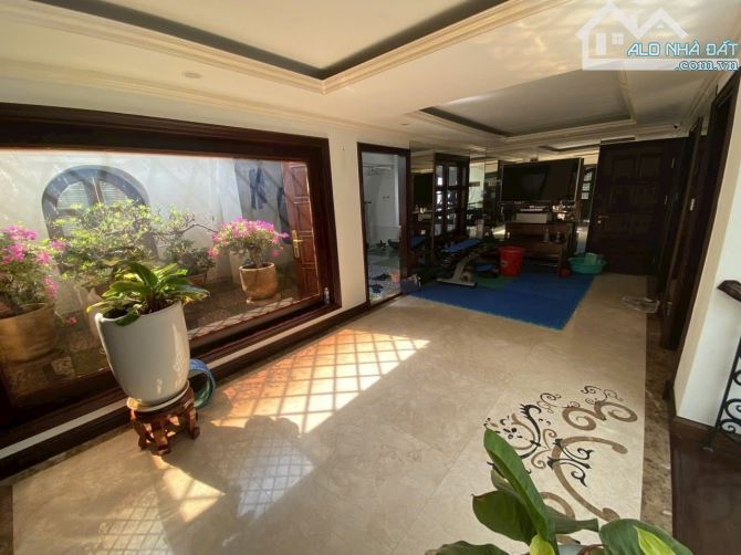 BÁN SIÊU BIỆT THỰ KHU BÊN SÔNG, HIỆP BÌNH CHÁNH, THỦ ĐỨC 230M2 5 TẦNG - GIÁ 44 TỶ. - 1