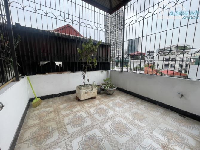 BÁN NHÀ ĐẸP CẦU GIẤY – NGÕ NÔNG 30M RA Ô TÔ – 48M - NHỈNH 9 TỶ - 5 TẦNG - NHIỀU PHÒNG - 1