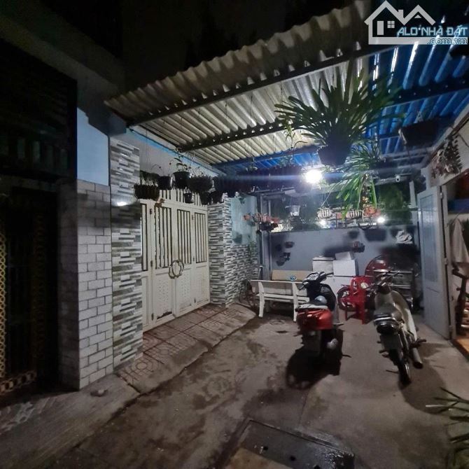 Nhà 3 tầng Mặt tiền đường DƯƠNG THỊ MƯỜI, phường TÂN CHÁNH HIỆP, Q12, dt 95m2 (5,1/6,8mx16 - 1