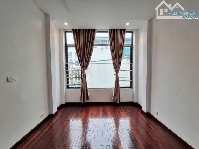 Bán nhà Hồ Tùng Mậu, gần Ô tô tránh, Mặt ngõ rộng thênh thang, 36m2. Giá 8.4 tỷ. - 1