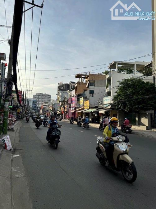 🔥[BÌNH THẠNH] MẶT TIỀN LÊ QUANG ĐỊNH - CẤP 4 TIỆN XÂY MỚI 40M2 CHỈ 4.6 TỶ TL - 1
