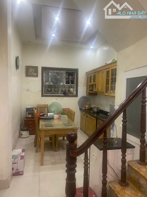 ĐẶNG VĂN NGỮ - ĐỐNG ĐA - ÔTÔ -TRUNG TÂM - HIẾM NHÀ BÁN-5 TẦNG ĐẸP - 13 TỶ - 1