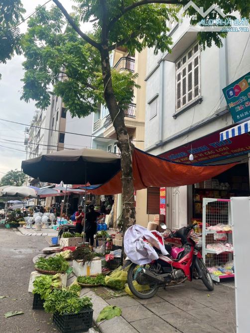 TRUNG TÂM TÂY HỒ AN DƯƠNG VƯƠNG ĐẤT 250m MT 10m GIÁ 48,5 TỶ ĐẤT VUÔNG ĐẸP - 1
