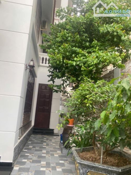 Cần bán căn biệt thự đơn lập sân vườn trục chính Khu đô thị PG An Đồng. - 1