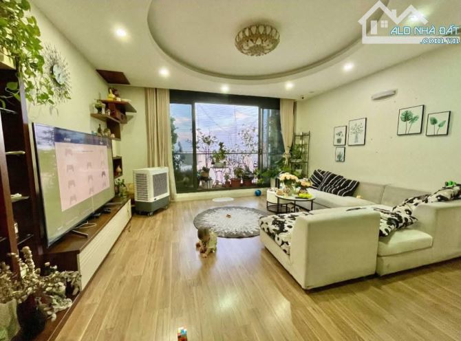 Căn hộ phố Cầu Giấy, 82m2, 3PN, Full Nội thất, 5.25 tỷ - 1