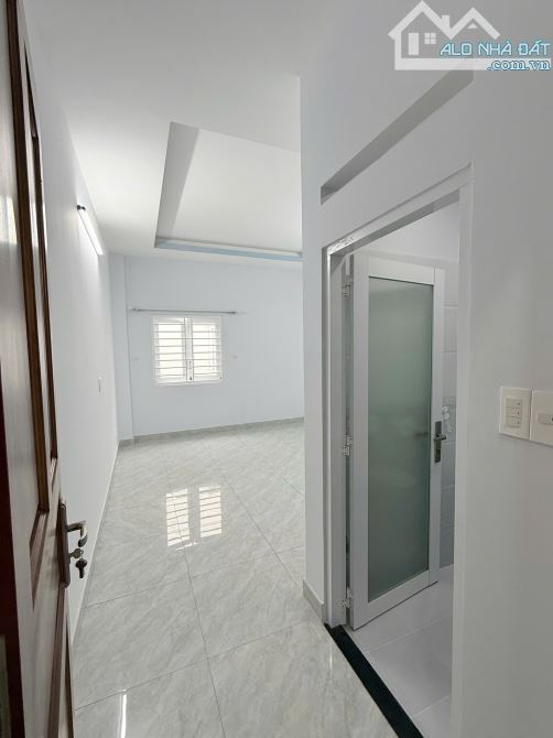 Nhà Khu Tên Lửa 4x16 , 3 Tấm Rưỡi, 4 Phòng Ngủ chỉ 9.3 tỷ - 12