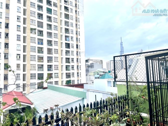Bán nhà mới 4 tầng đường ô tô Ung Văn Khiêm .Diện tích 103 m2. Giá 18.5 tỷ ,P17 Bình Thạnh - 16