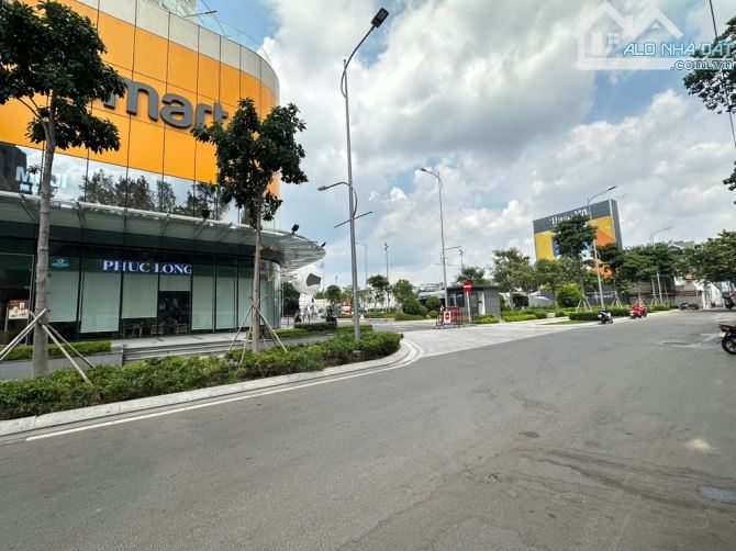 NHÀ BÁN NGAY EMART HẺM XE HƠI 7 CHỖ ✈️THIẾT KẾ 2 TẦNG NHÀ ĐẸP✈️ 4.2X13 - DTCN 58M2 GIÁ 6,7 - 20