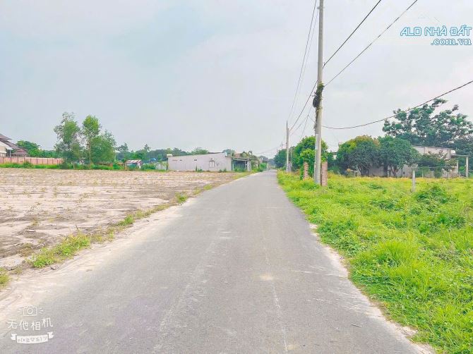 LÔ ĐẤT ĐẸP HƠN 1 MẪU LIỀN KỀ CAO TỐC, SẴN THỔ CƯ, KHU DÂN CƯ ĐÔNG, GẦN CHỢ VÀ TỈNH LỘ 328 - 2