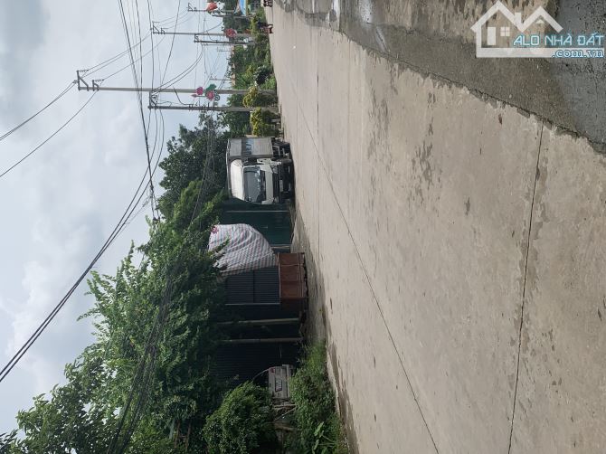 hơn 3 tỷ , mảnh góc cổ loa, nở hậu, view hồ thoáng mát quanh  năm - 2