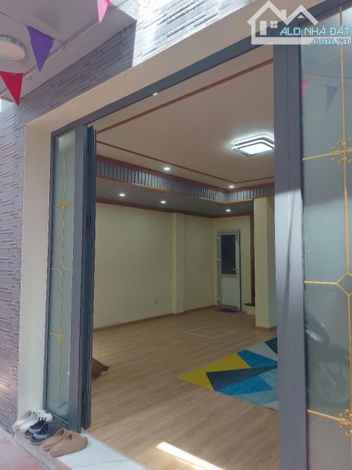 Bán nhà Đông Ngạc, khu phân lô, thiết kế hiện đại, mt rộng, 45m2 giá loanh quanh 7 tỷ - 2