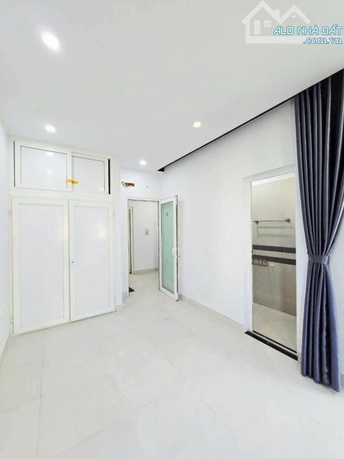 NHÀ ĐẸP GIÁ TỐT 💢 NHÀ 4 TẦNG - 50.3M2 (NGANG 4.2M) - ĐƯỜNG Ô TÔ TRÁNH📍 - 2