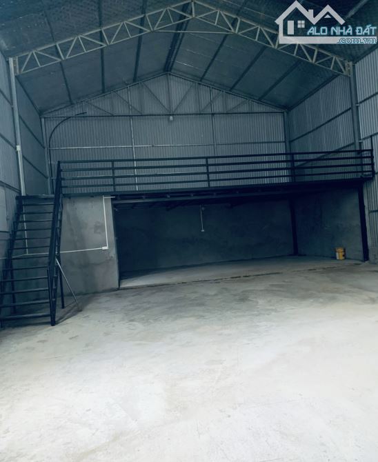 Cho thuê 360m2 kho tại Bắc Hồng giá rẻ - 2