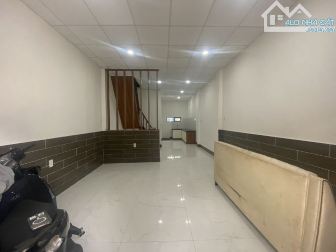 🏡 BÁN NHÀ 2 TẦNG KIÊN CỐ – 2 MẶT HẺM -QUỐC LỘ 1A, PHƯỜNG ĐÔNG HƯNG THUẬN, QUẬN 12 - 2