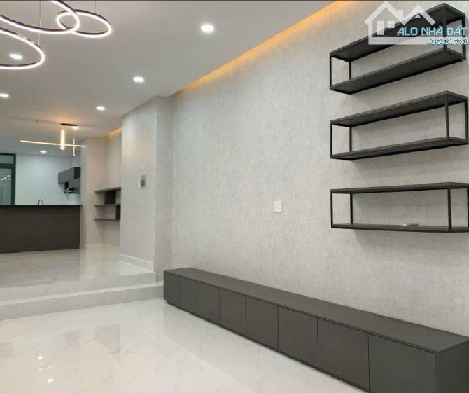 Bán Nhà Mặt Tiền-Trung Tâm Quận 8-100m2-Ngang 5m-4tầng-Xe Hơi Ngủ Nhà-Chào Giá 7,8 tỷ TL. - 2