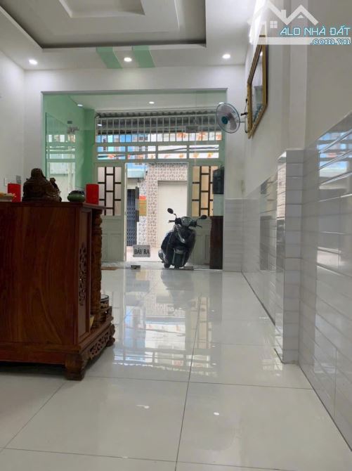 Nhà bán: đường số 8. Q Bình Tân. DTSD 64m2. 3 tầng. Giá 6,6 tỷ - 2