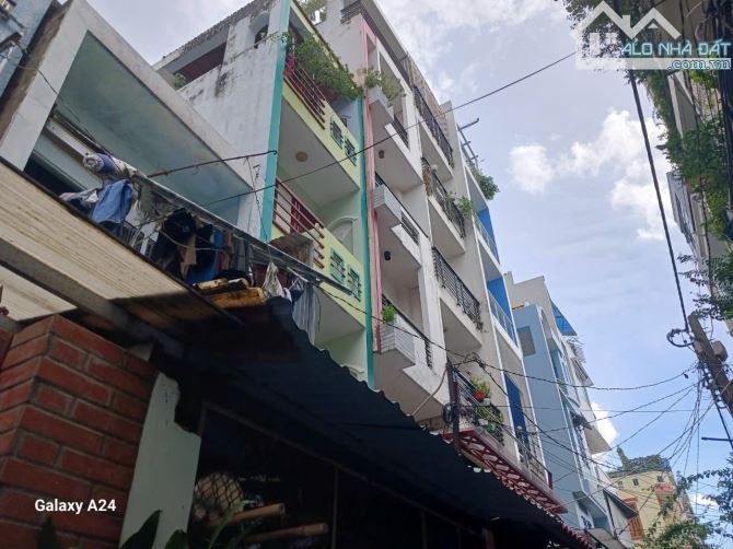 Nhà bán: đường Bàu Cát . Q Tân Bình. DTSD 122m2. 2  tầng. Giá 13,5 tỷ - 2