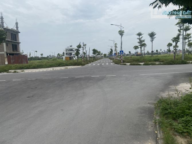 LỄ PHÁP, CẦU NHẬT TÂN cách 1km, 63m2 Ô TÔ 29 CHỖ VÀO TẬN NƠI khoảng 6 tỷ - 2