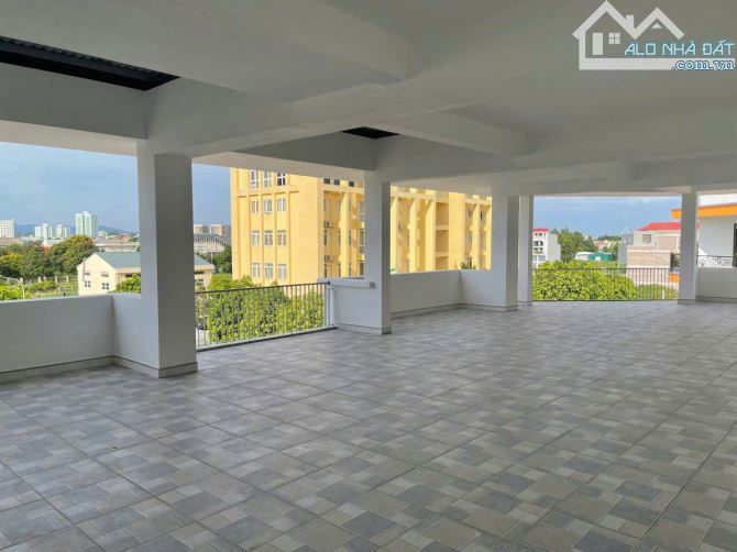 Cần bán 4 căn shop liền kề liền nhau chân chung cư La Fortuna Vĩnh Yên - 2
