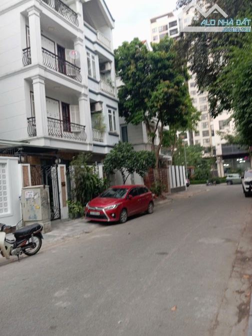 Cho Thuê biệt thự Việt Hưng 25 triệu 100m, 4 tầng, 4 PN, full NT, kinh doanh - 2