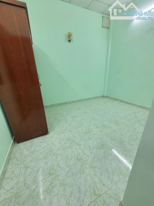 Bán nhà 2 tầng đường Nguyễn du phường 7 quận gò vấp - 2