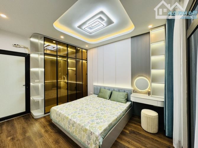 TRUNG TÂM QUẬN THANH XUÂN - Ô TÔ VÀI CHỤC BƯỚC - 5 TẦNG - 5 NGỦ - SỔ VUÔNG - FULL NỘI THẤT - 2