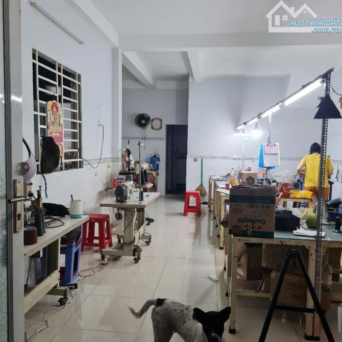 Nhà 3 tầng Mặt tiền đường DƯƠNG THỊ MƯỜI, phường TÂN CHÁNH HIỆP, Q12, dt 95m2 (5,1/6,8mx16 - 2