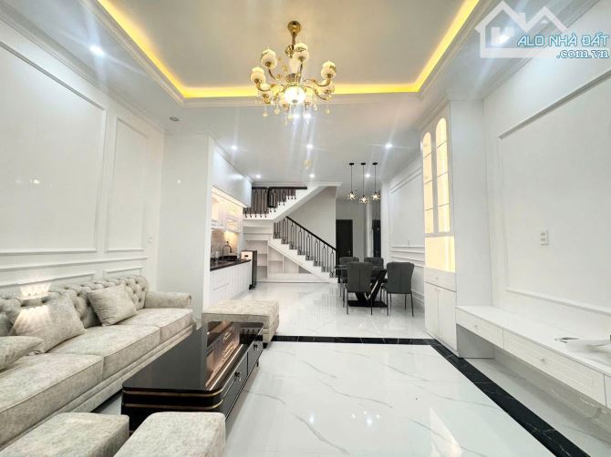 BÁN NHÀ 2 TẦNG FULL NỘI THẤT KIỆT OTO ĐÀO TẤN Giá rẻ chỉ 2,6xx Tỷ - 2