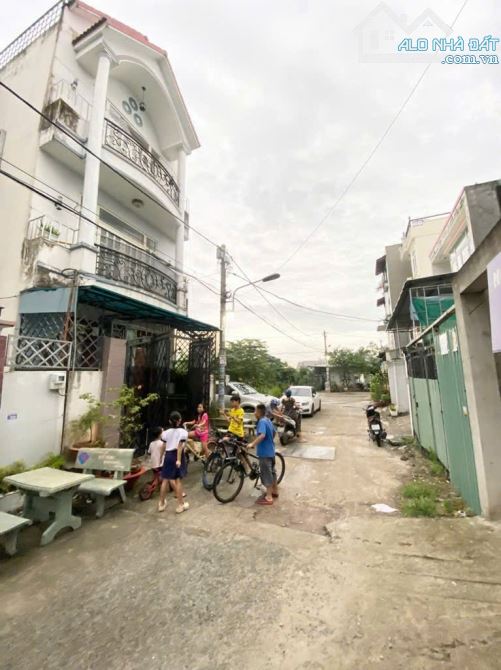 💖NGỘP BANK 2 căn nhà 3 tầng đường TX40 phường TX Q12, dt 80,7m2(5,6mx15m) Hẻm 6m💰7,29 tỷ - 3