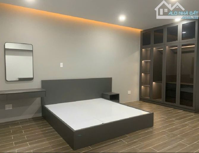 Bán Nhà Mặt Tiền-Trung Tâm Quận 8-100m2-Ngang 5m-4tầng-Xe Hơi Ngủ Nhà-Chào Giá 7,8 tỷ TL. - 3