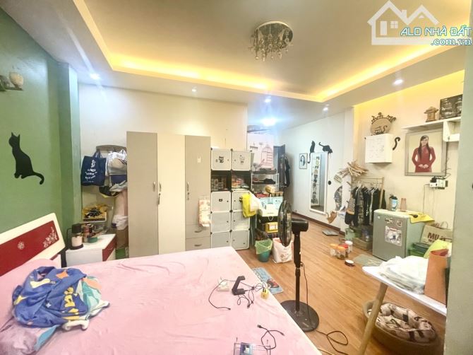 Bán nhà mới 4 tầng đường ô tô Ung Văn Khiêm .Diện tích 103 m2. Giá 18.5 tỷ ,P17 Bình Thạnh - 3