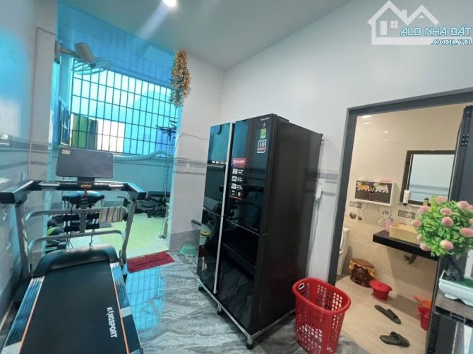 HÀNG HIẾM 8,3 tỷ/ 87m2  TĂNG NHƠN PHÚ A - 3