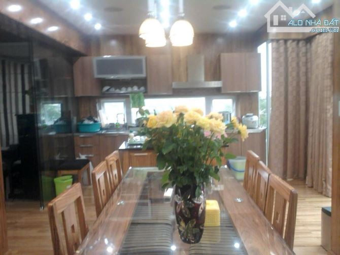 Biệt thự đáng sống Trần Thủ Độ 300m 4 tầng lô góc kinh doanh giá 115 tỷ. - 3